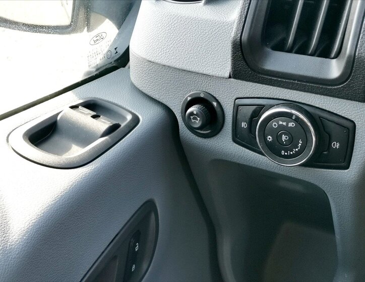 Ford Transit Ostatní 2,0 l 96 kw