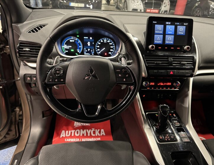 Mitsubishi Eclipse Cross SUV 2,4 l 138 kw