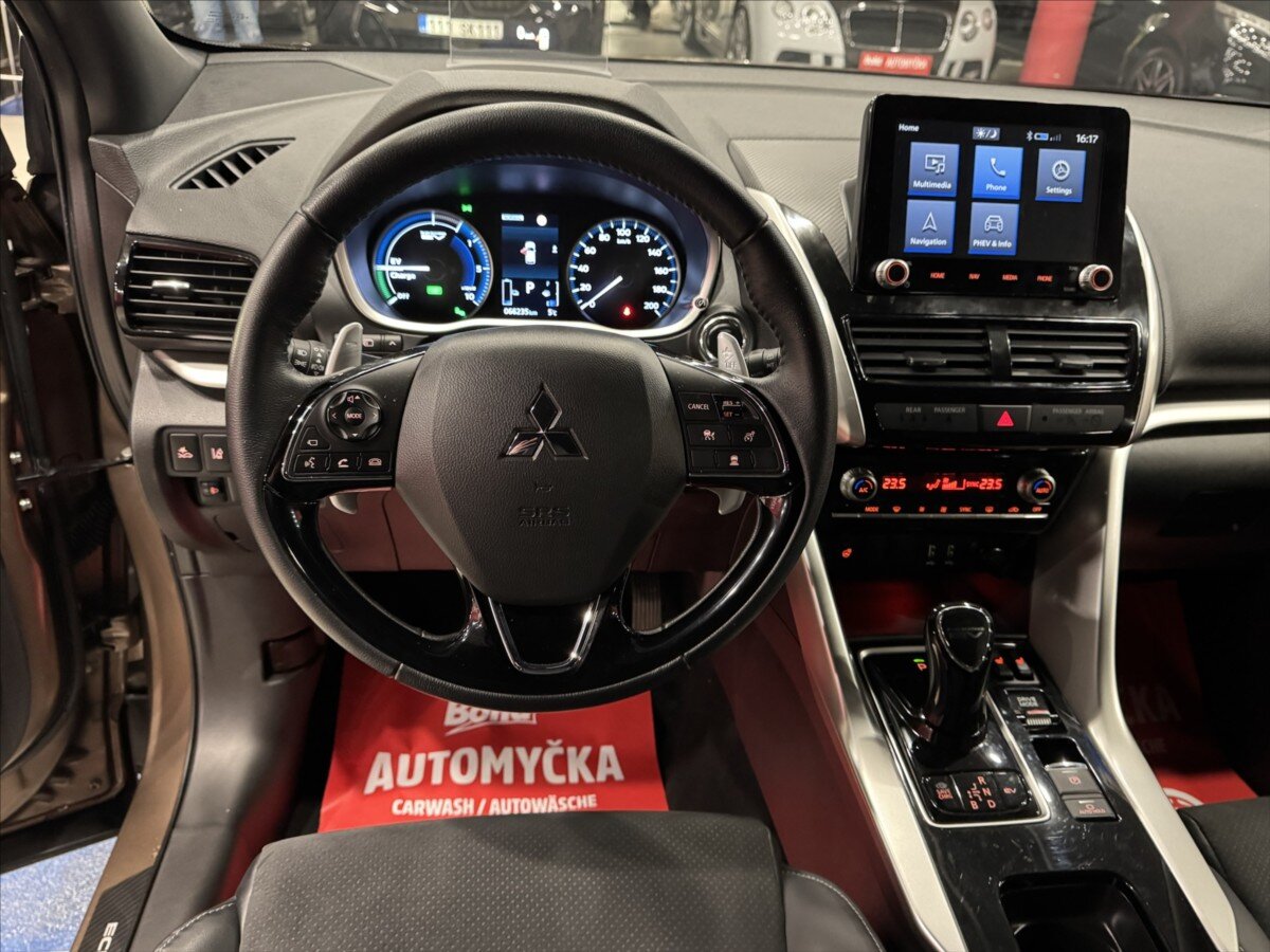 Mitsubishi Eclipse Cross SUV 2,4 l 138 kw