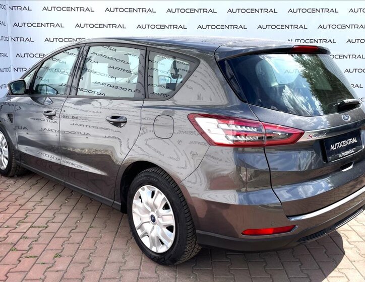 Ford S-MAX MPV 1,5 l 118 kw