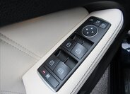 Mercedes-Benz Třídy E Sedan 3,0 l 190 kw