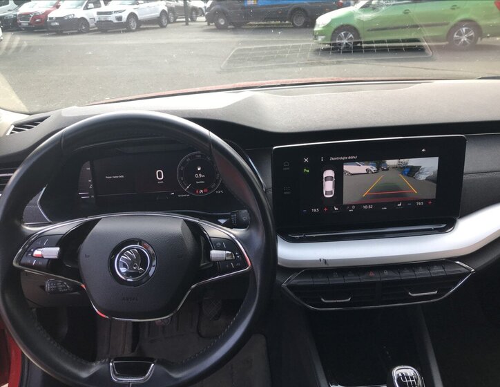 Škoda Octavia Sedan / Limuzína 1,5 l 110 kw