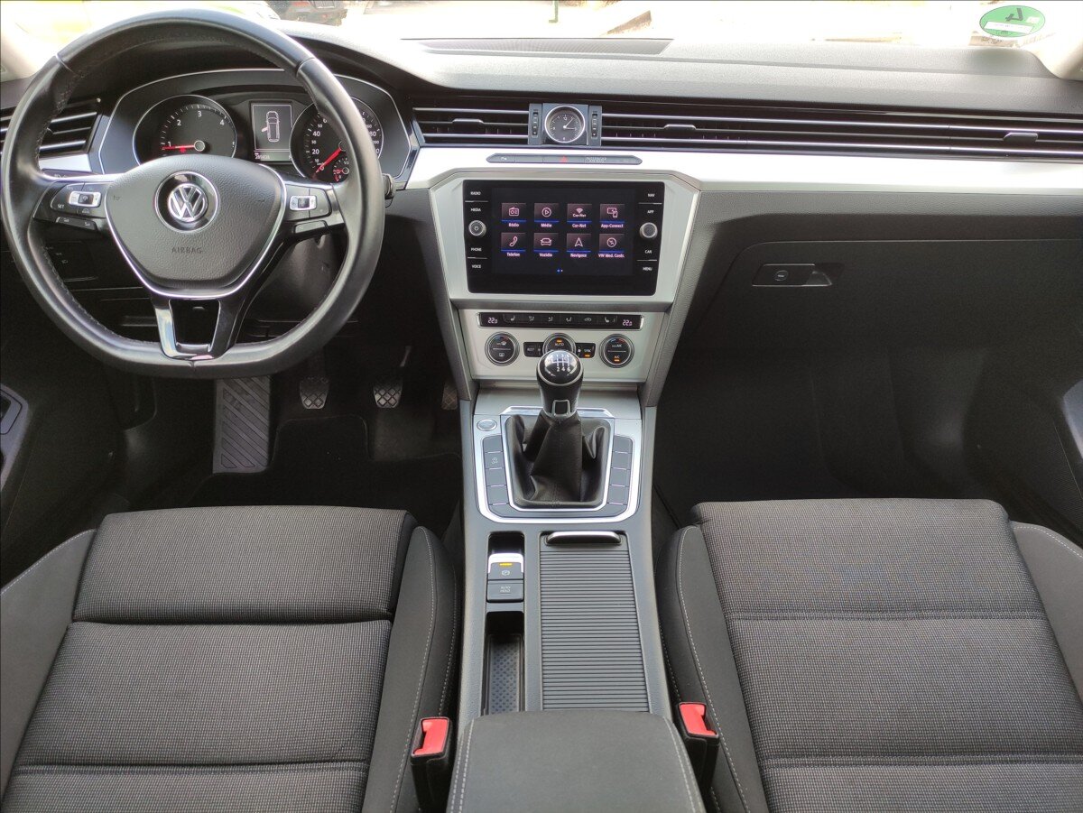 Volkswagen Passat Kombi 2,0 l 110 kw