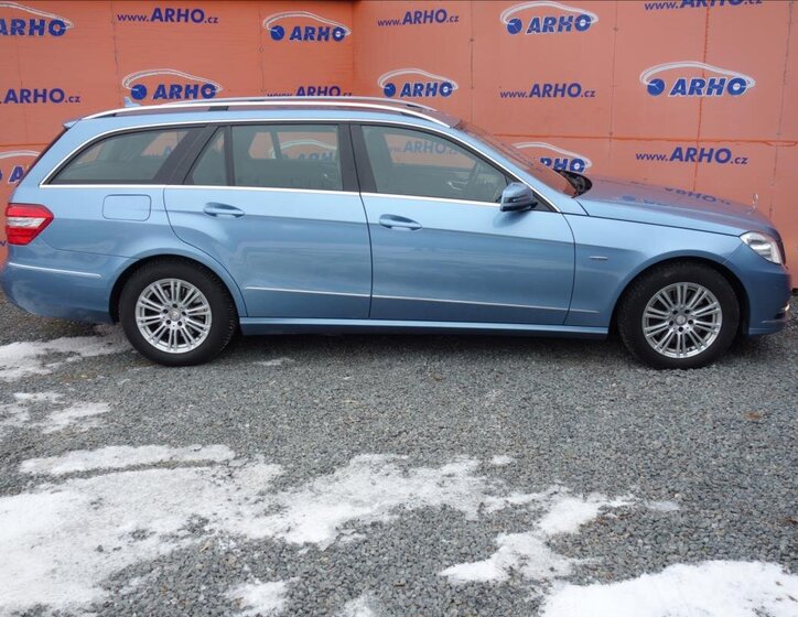 Mercedes-Benz Třídy E Kombi 3,0 l 195 kw