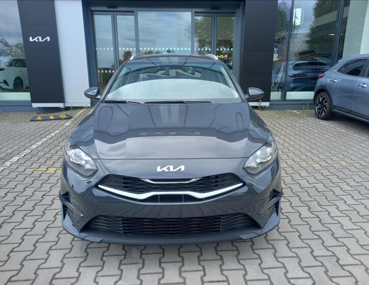 KIA Ceed 1