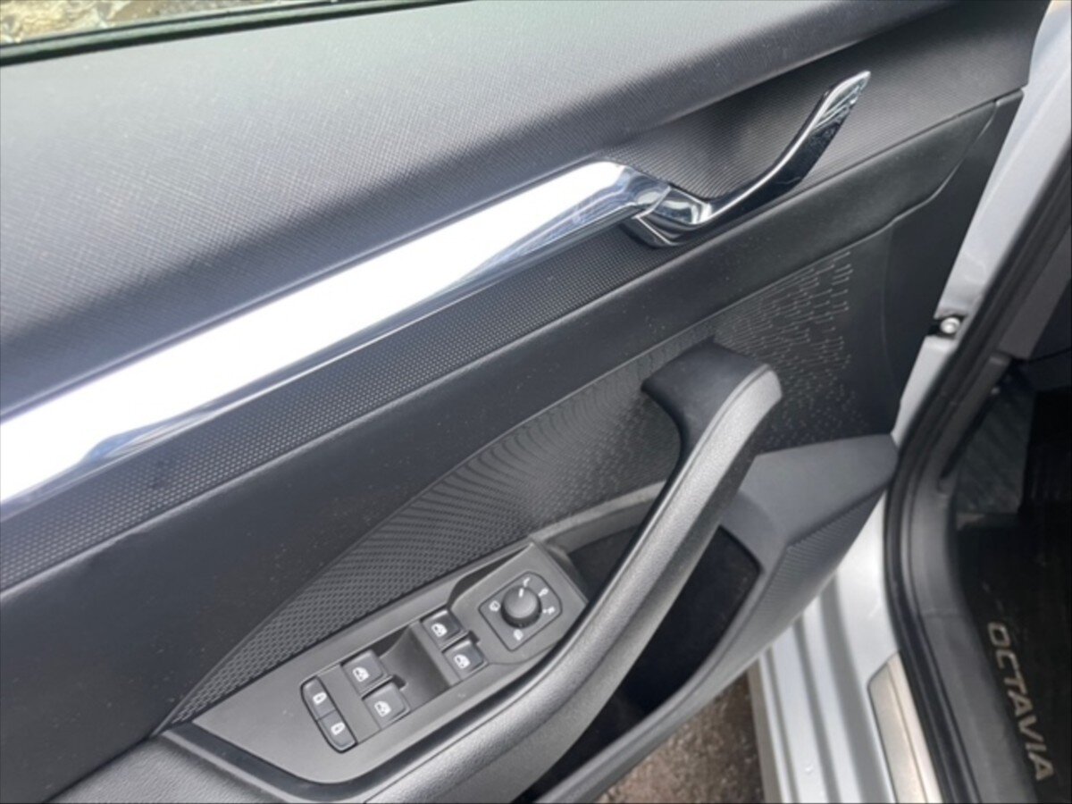 Škoda Octavia Kombi 1,5 l 110 kw