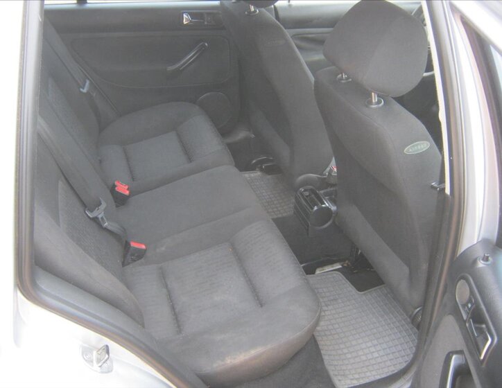 Volkswagen Golf Kombi 1,9 l 74 kw