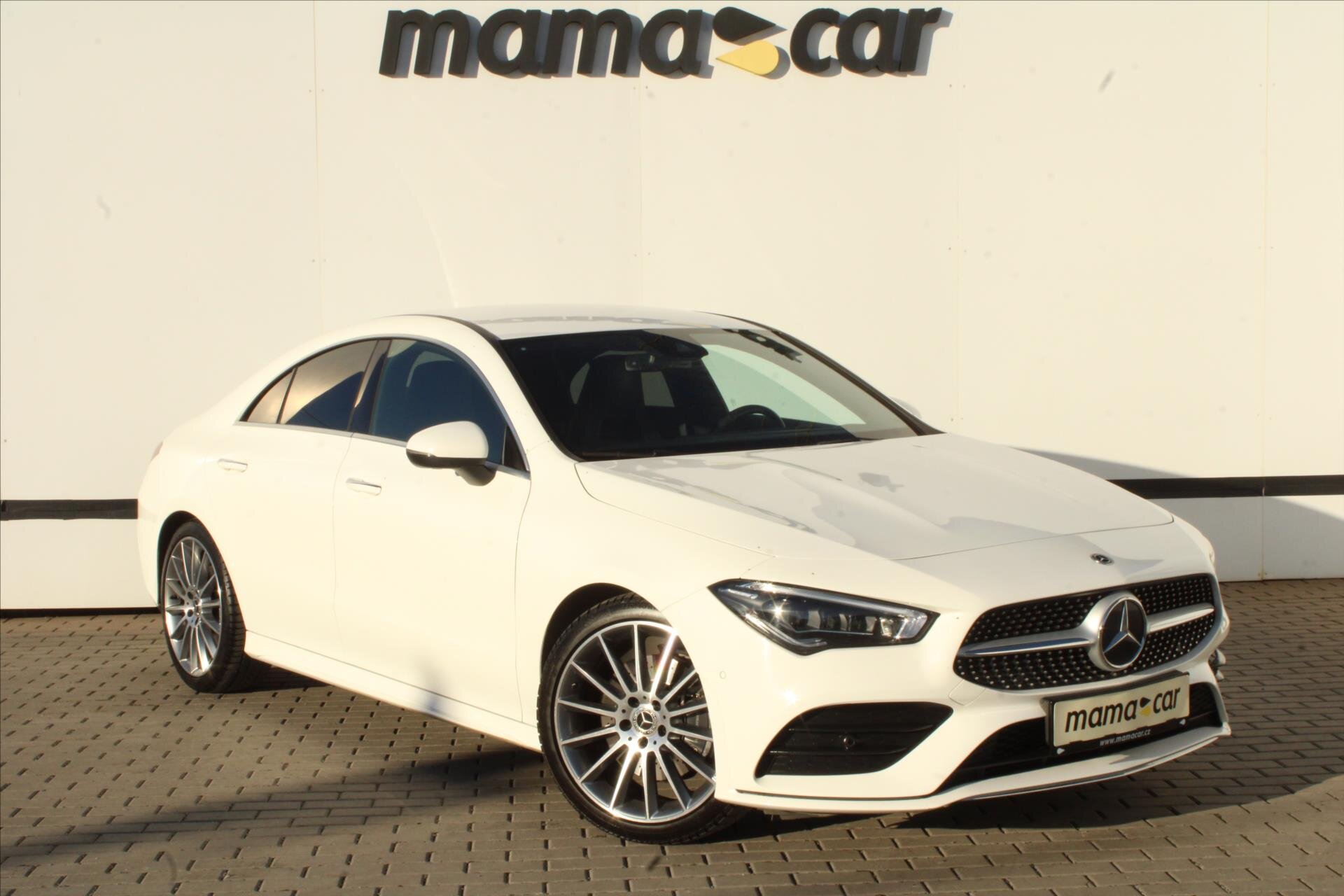 Mercedes-Benz CLA Sedan 2,0 l 140 kw