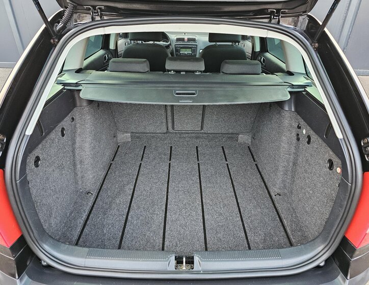 Škoda Octavia Kombi 2,0 l 103 kw