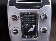 Volvo XC70 Kombi 2,4 l 133 kw