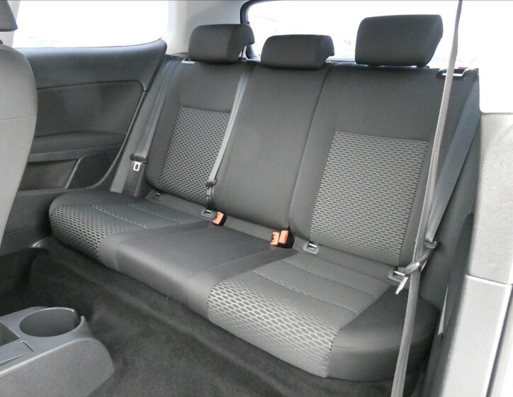 Volkswagen Golf Hatchback 1,4 l 59 kw