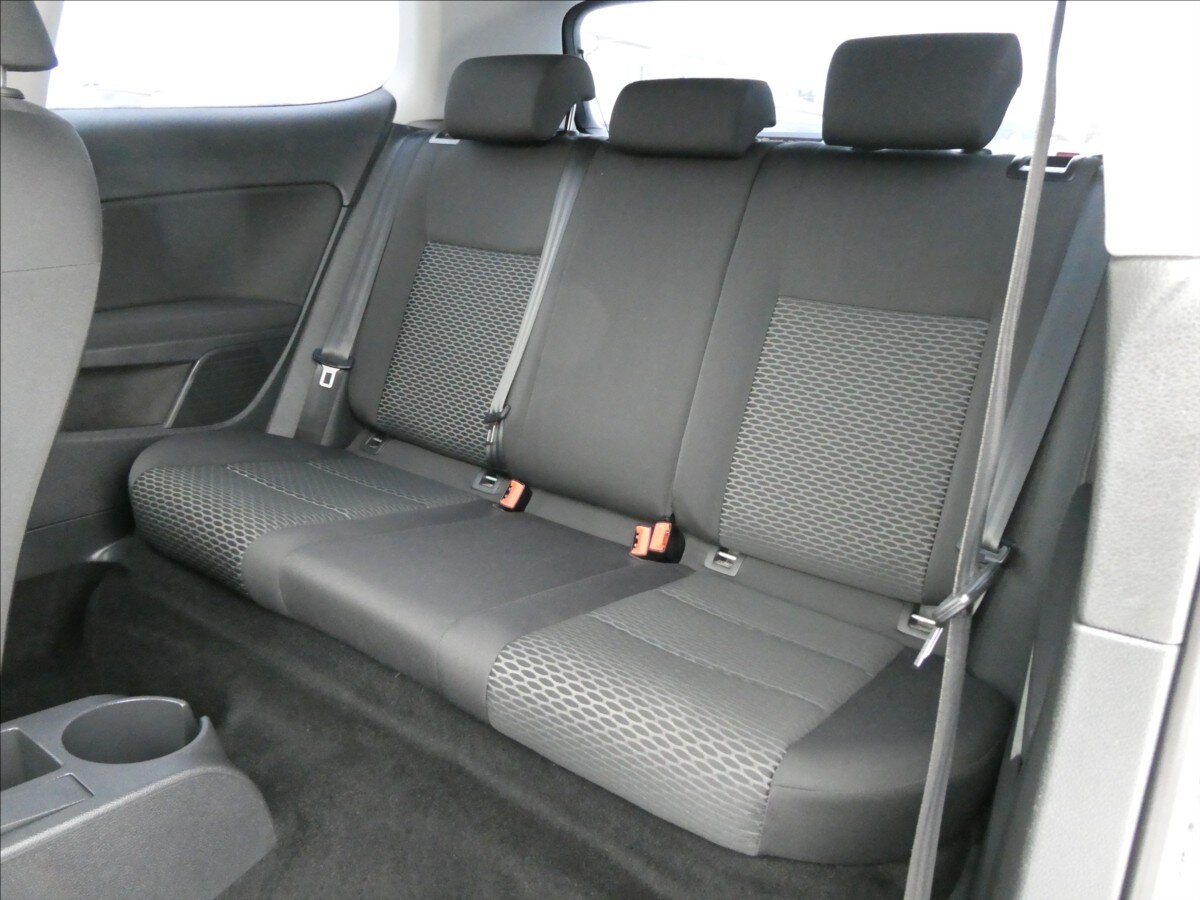 Volkswagen Golf Hatchback 1,4 l 59 kw