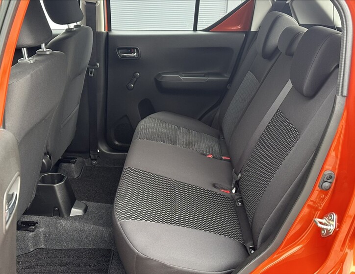 Suzuki Ignis 13
