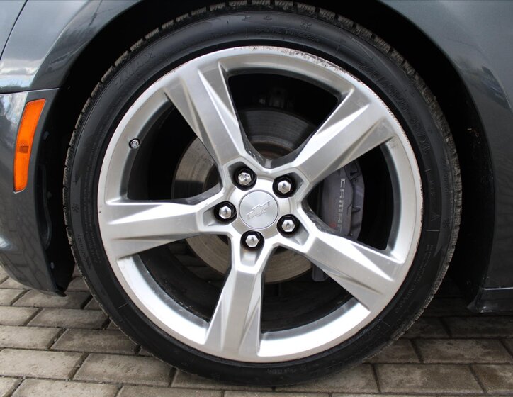 Chevrolet Camaro Kupé 6,2 l 339 kw