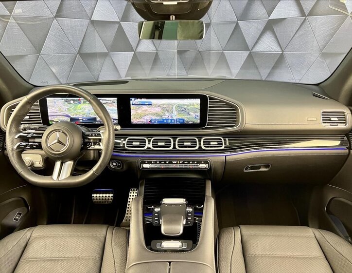 Mercedes-Benz GLS SUV 3,0 l 280 kw