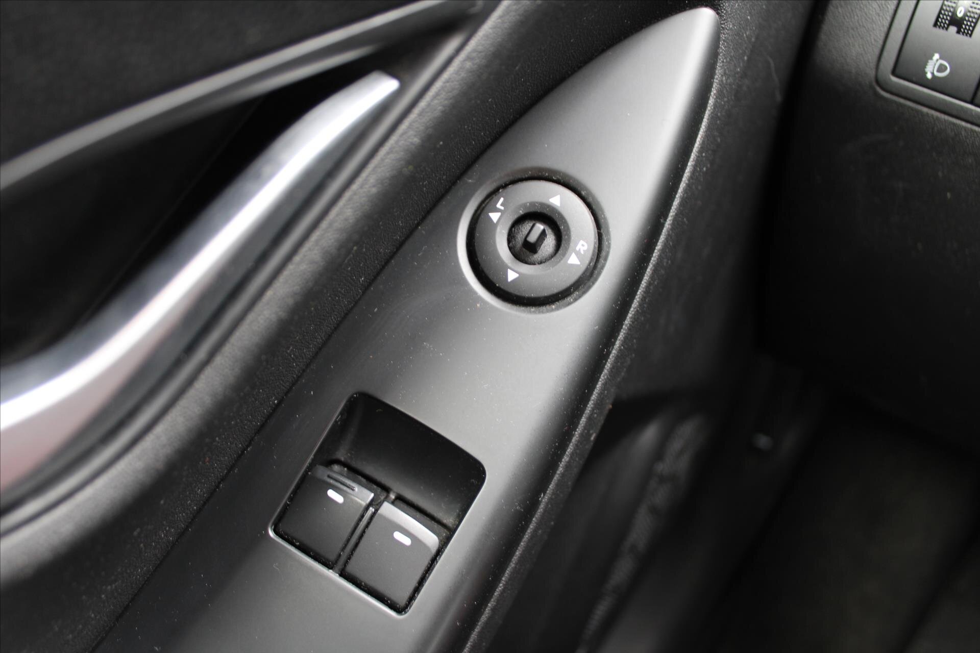 Hyundai ix20 MPV 1,4 l 66 kw