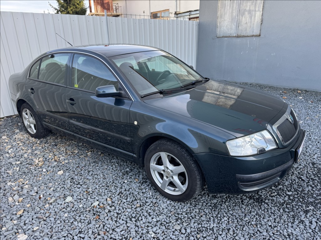 Škoda Superb