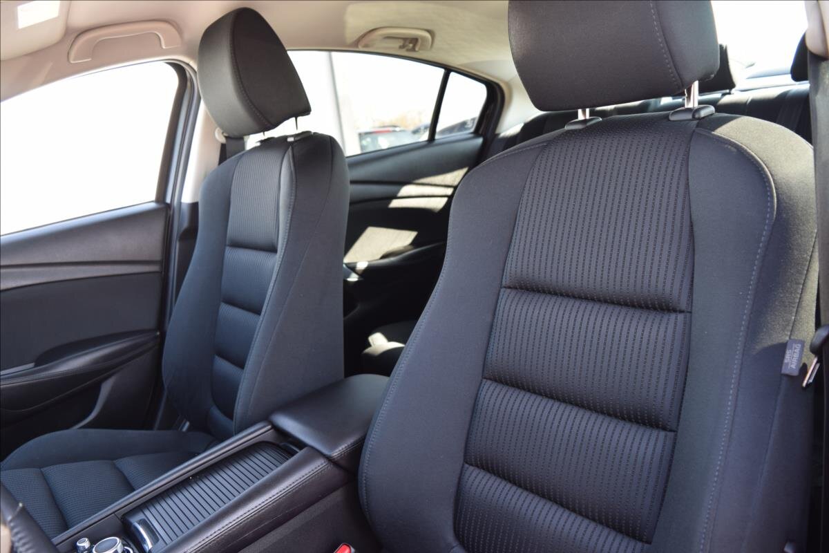 Mazda 6 Sedan / Limuzína 2,5 l 141 kw