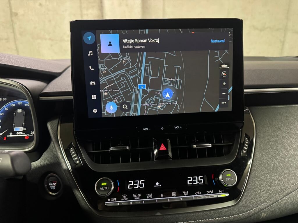 Toyota Corolla Kombi 2,0 l 131 kw