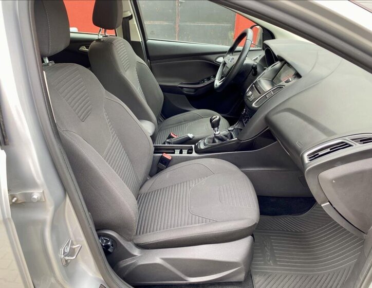 Ford Focus Kombi 1,5 l 88 kw