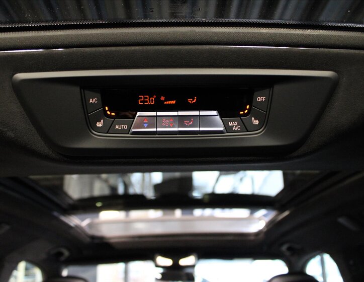 BMW X7 SUV 3,0 l 250 kw