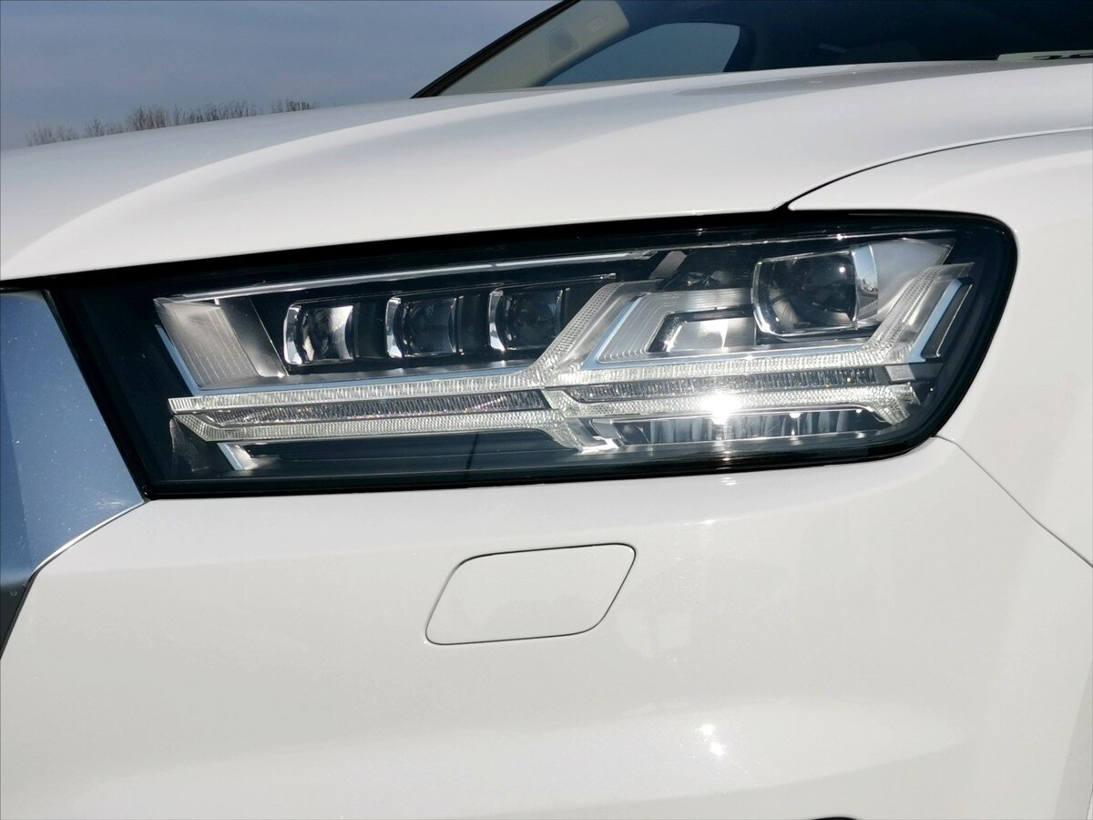 Audi Q7 SUV / Terénní 3,0 l 200 kw