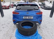 KIA XCeed SUV 1,5 l 118 kw