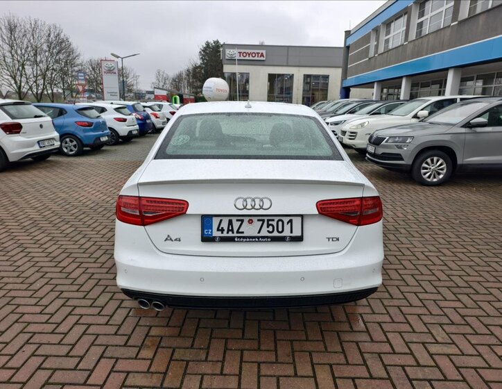 Audi A4 Sedan 2,0 l 110 kw