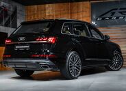 Audi Q7 31