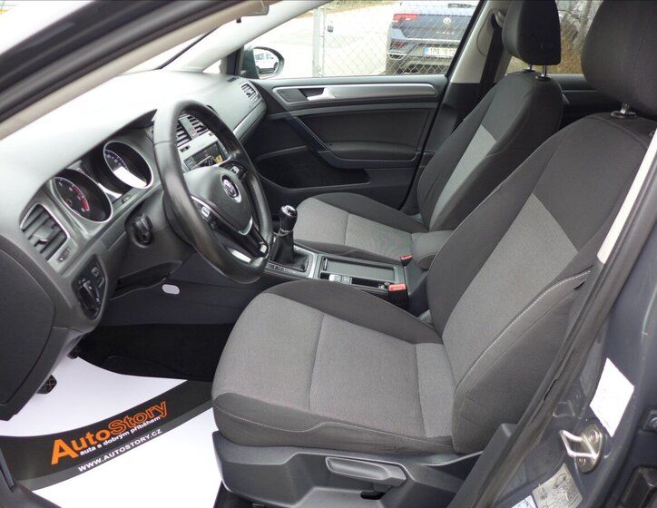 Volkswagen Golf Hatchback 1,2 l 63 kw