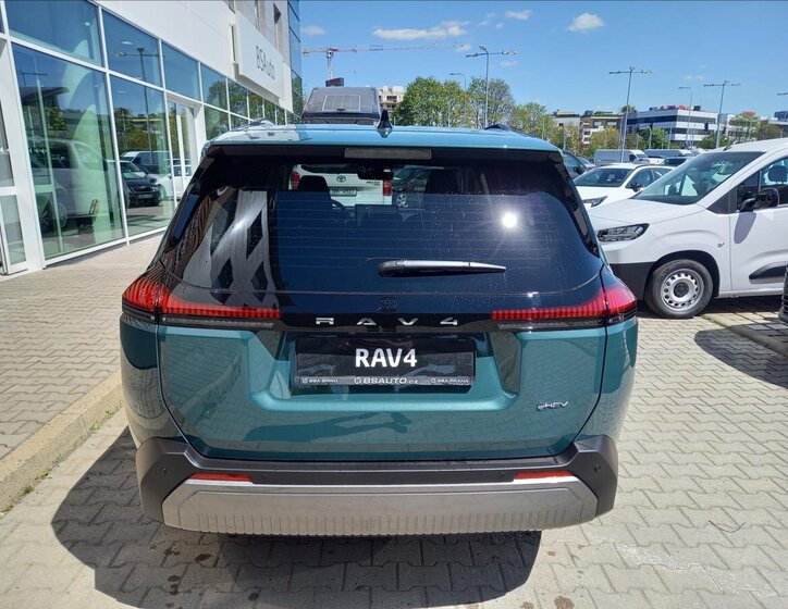 Toyota RAV4 SUV / Terénní 2,5 l 136 kw