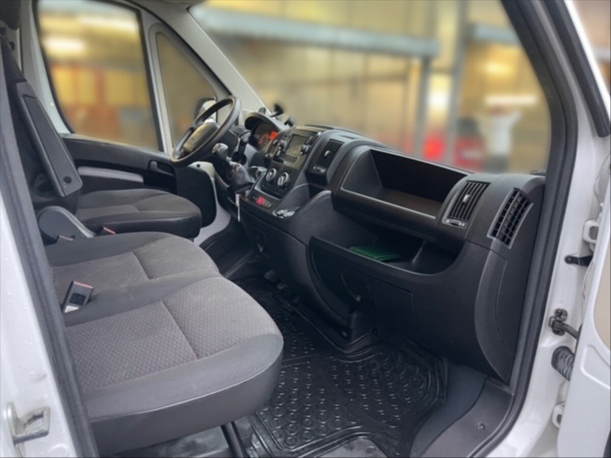 Peugeot Boxer Skříň 2,2 l 88 kw