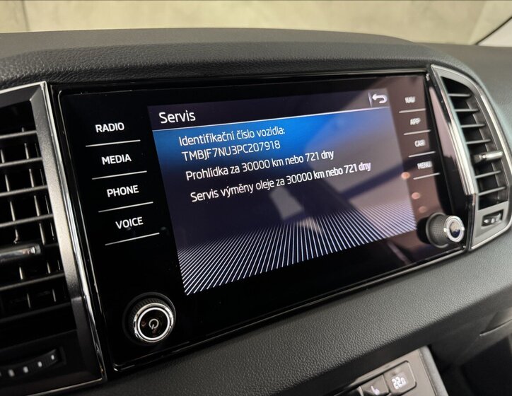 Škoda Karoq SUV / Terénní 2,0 l 85 kw