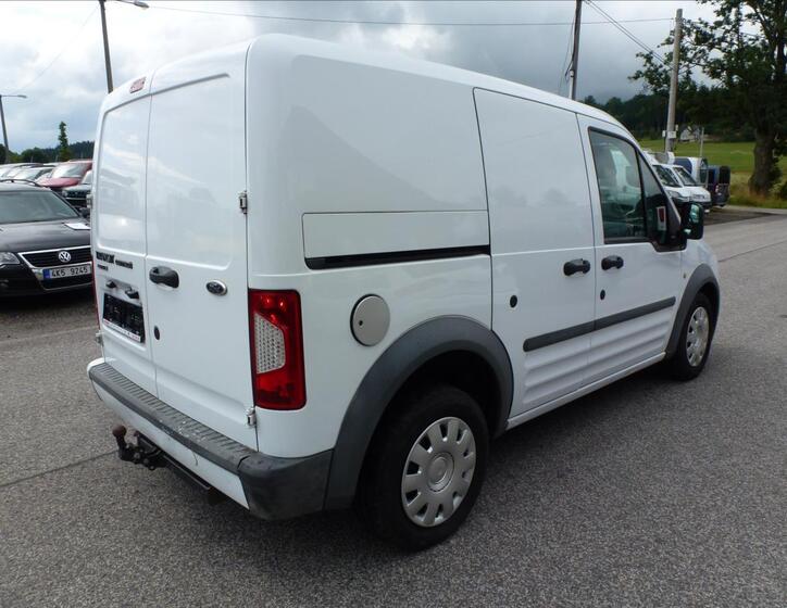 Ford Transit Connect 9