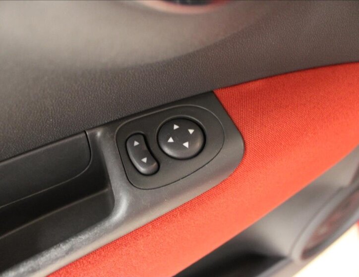 Fiat 500 Hatchback 1,2 l 51 kw