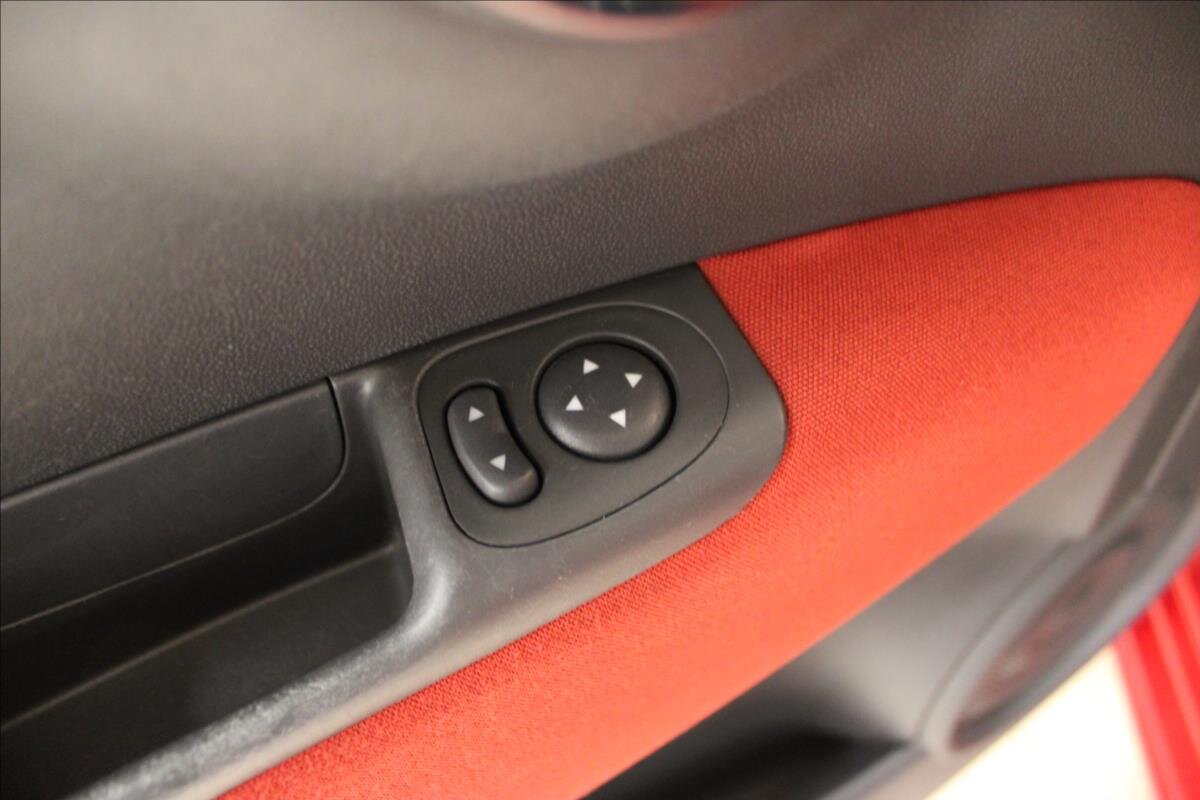 Fiat 500 Hatchback 1,2 l 51 kw