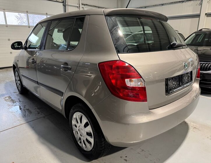 Škoda Fabia Hatchback 1,2 l 44 kw