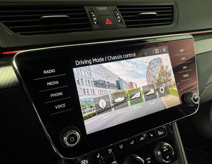 Škoda Superb Kombi 1,4 l 160 kw