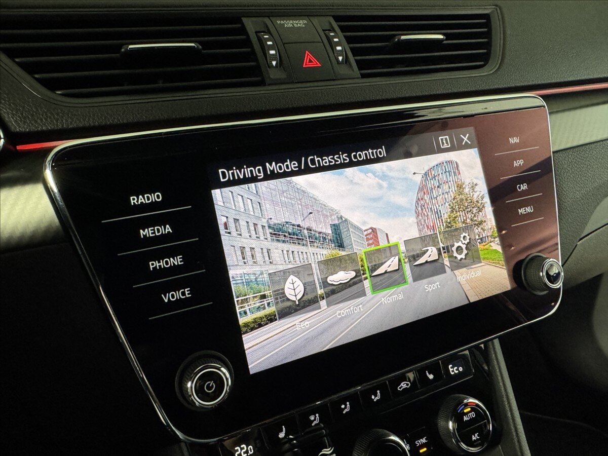 Škoda Superb Kombi 1,4 l 160 kw