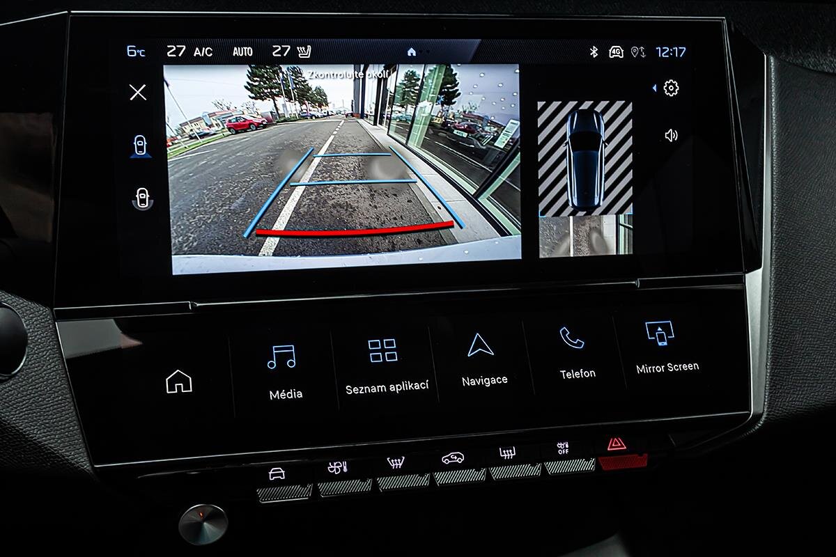 Peugeot 308 Kombi 1,2 l 107 kw