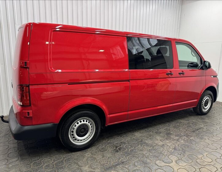 Volkswagen Transporter 9