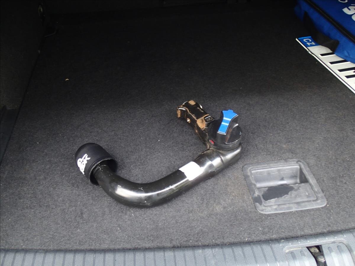 Volkswagen Tiguan SUV / Terénní 2,0 l 110 kw