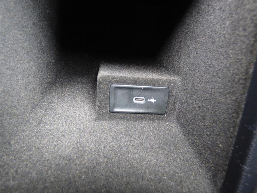 Volkswagen Passat Kombi 1,4 l 115 kw