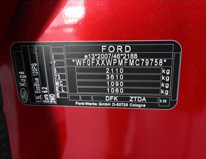 Ford Kuga SUV / Terénní 1,5 l 88 kw