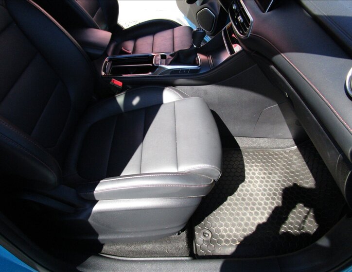 MG HS Hatchback 1,5 l 119 kw