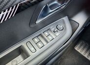 Peugeot 208 27