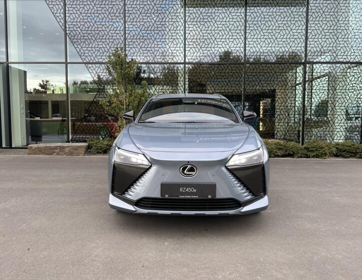 Lexus RZ 450e SUV / Terénní 0,0 230 kw