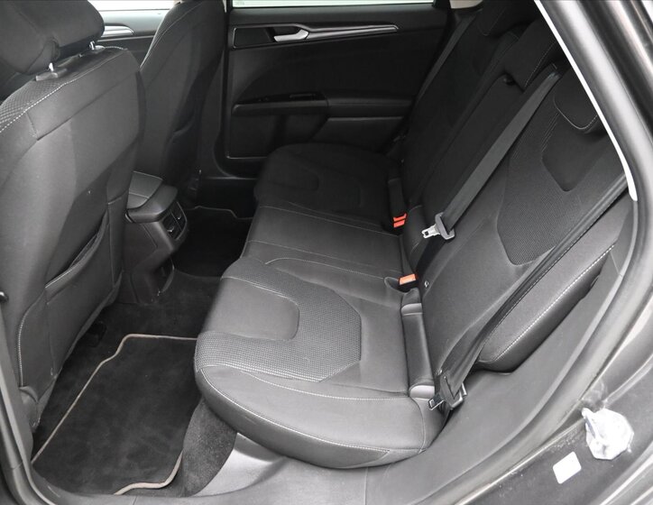 Ford Mondeo Kombi 2,0 l 110 kw