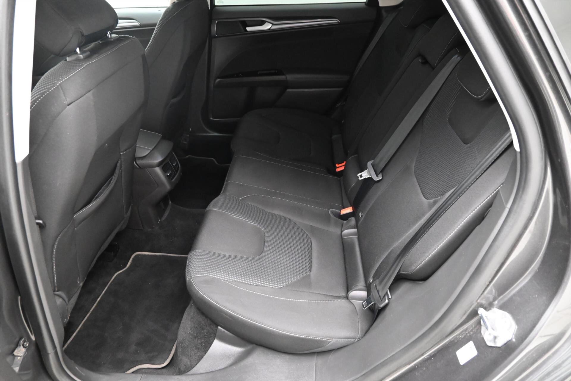 Ford Mondeo Kombi 2,0 l 110 kw