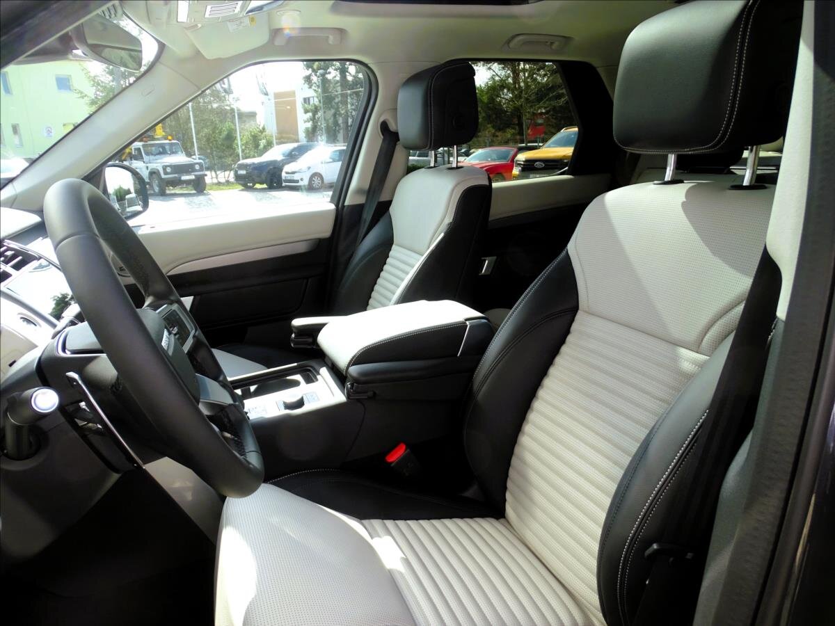 Land Rover Discovery SUV / Terénní 3,0 l 257 kw
